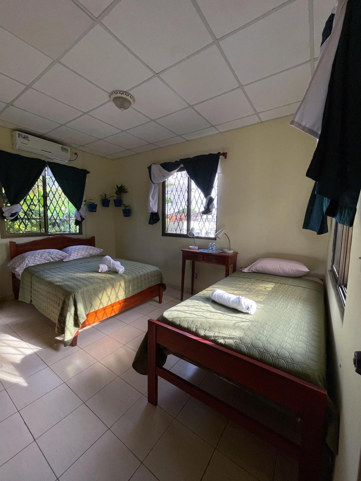 基米尔旅舍/拉洛基米尔小屋家庭旅舍 拉斯塔布拉斯 外观 照片